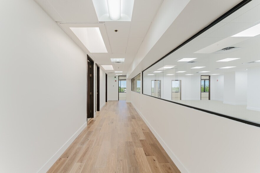 More Photos Of 40 SE 5th St, Boca Raton Office For Lease