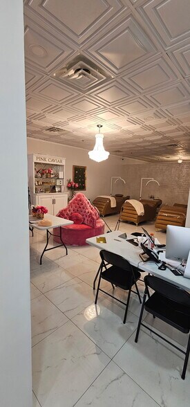 More Photos Of 1305-1395 Mcdonough Pky, McDonough Unknown For Lease