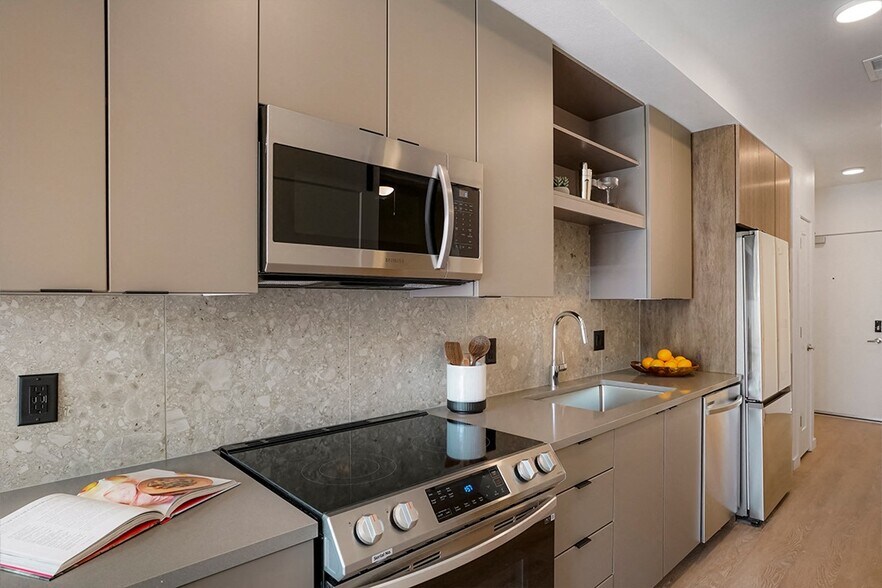 More Photos Of 1040 Santa Fe Dr, Denver Apartments For Lease