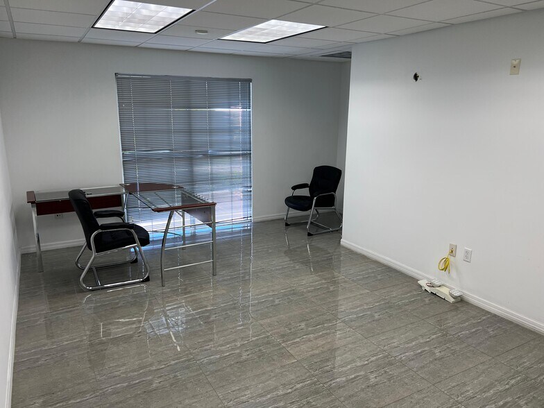 More Photos Of 8228 NW 30th Terrace, Doral Industrial For Lease