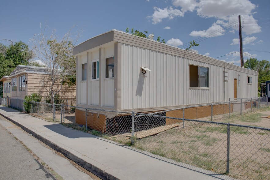 More Photos Of 535 W Atkins Ave, Ridgecrest Manufactured Housing Mobile Home Park For Sale