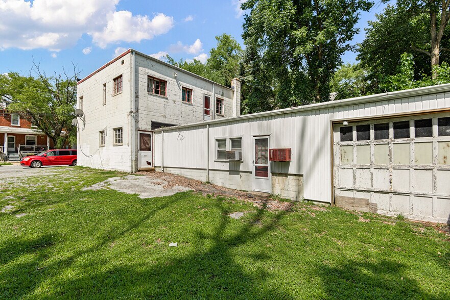 More Photos Of 9 E 44th St, Wilmington Office Residential For Sale