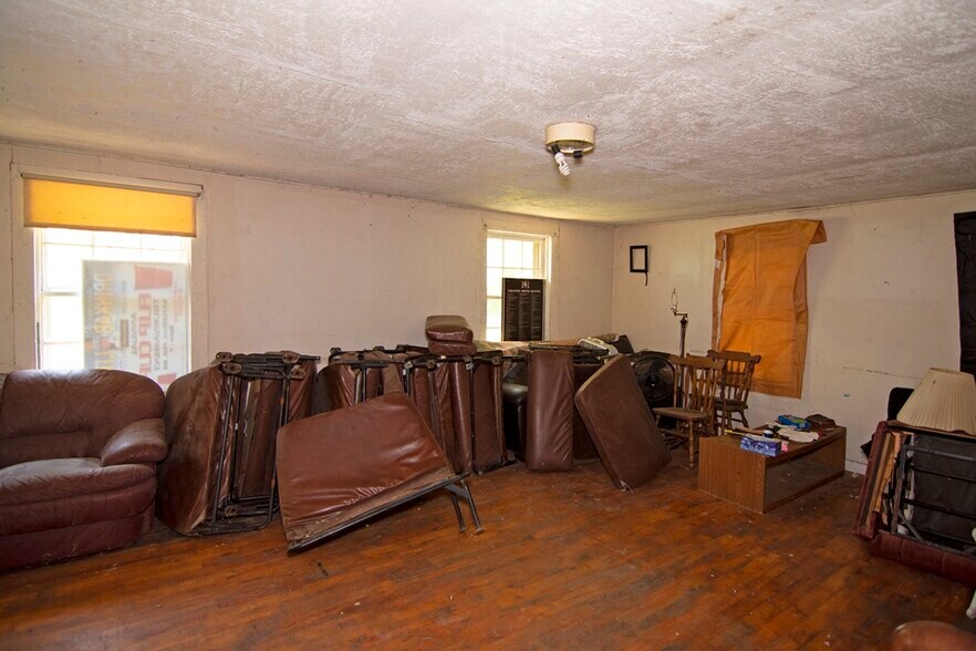 More Photos Of 211 Oscar White rd, Lansing Land For Sale