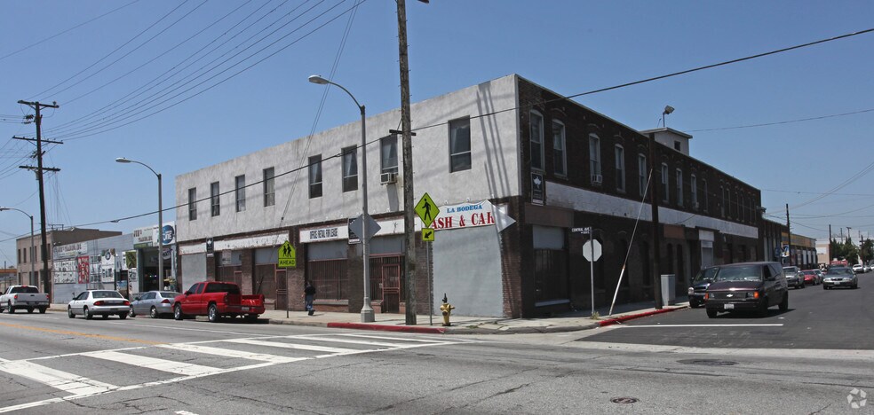 Primary Photo Of 1501-1505 S Central Ave, Los Angeles Showroom For Lease