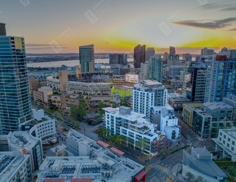 Primary Photo Of 206-222 Park Blvd, San Diego Apartments For Sale