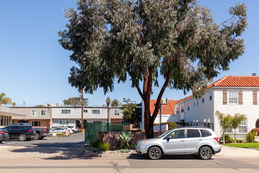 More Photos Of 7733 Girard Ave, La Jolla Land For Sale