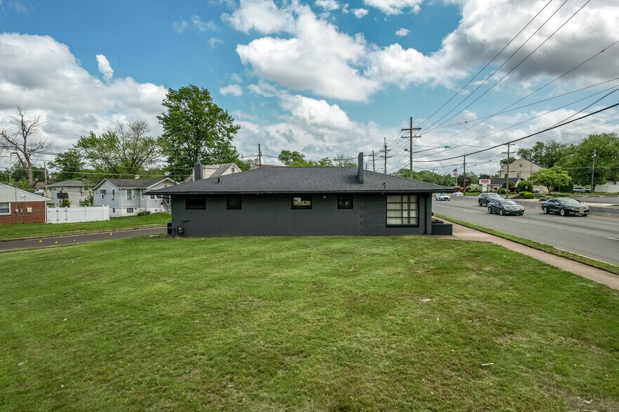 More Photos Of 5439 Route 38, Pennsauken Medical For Sale
