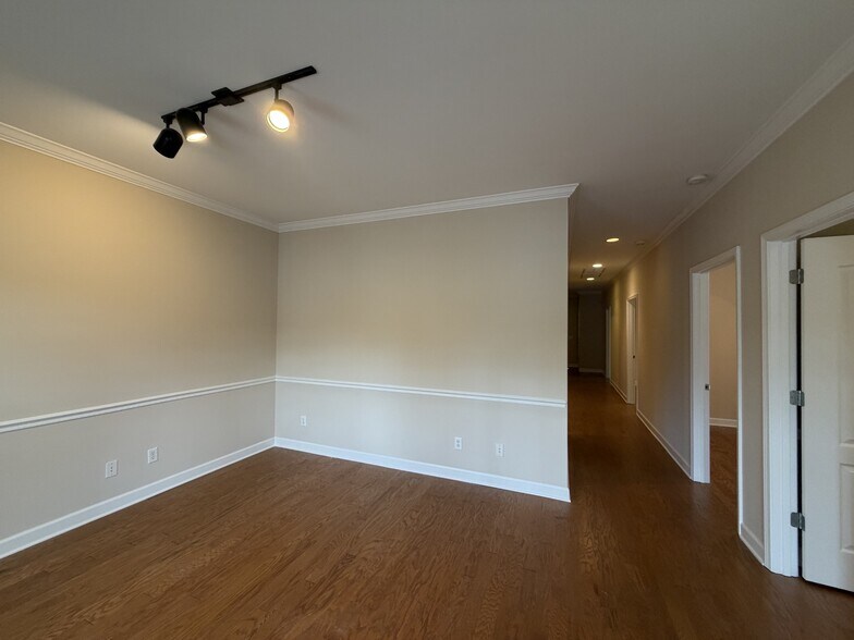 More Photos Of , Mount Juliet Office For Sale