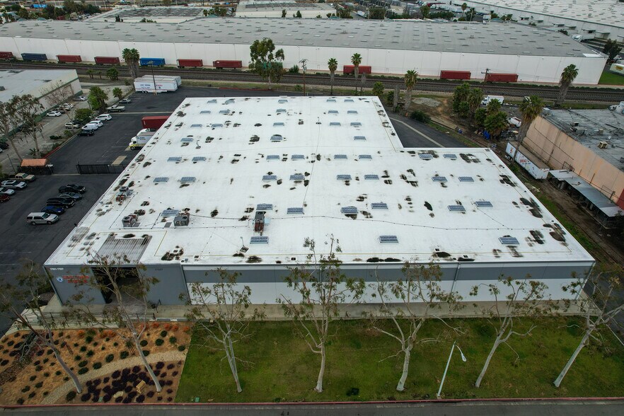 More Photos Of 17031-17037 E Green Dr, City of Industry Warehouse For Sale