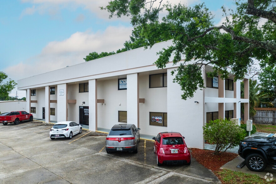 More Photos Of 6565 N 44th St, Pinellas Park Unknown For Lease