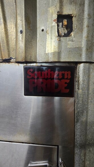 More Photos Of 4021 Acton Hwy, Granbury General Retail For Lease