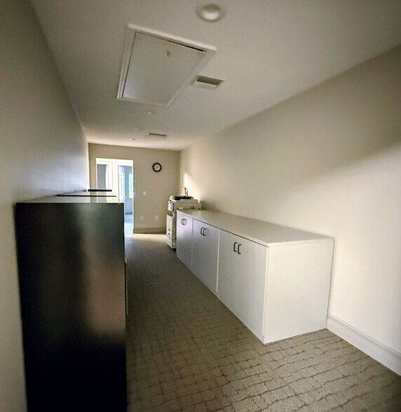 More Photos Of 1034 16th St N, Saint Petersburg Medical For Lease