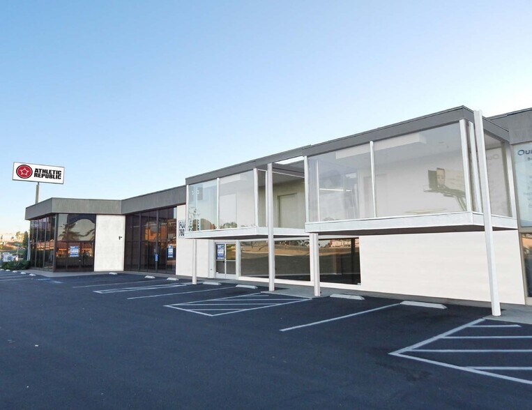 More Photos Of 3655 Camino del Rio W, San Diego General Retail For Lease