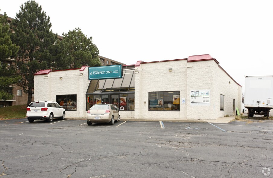 More Photos Of 1357 S Main, Adrian Unknown For Lease