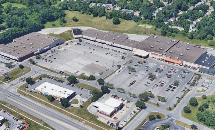 Primary Photo Of 4820-5132 SE 14th St, Des Moines Unknown For Lease