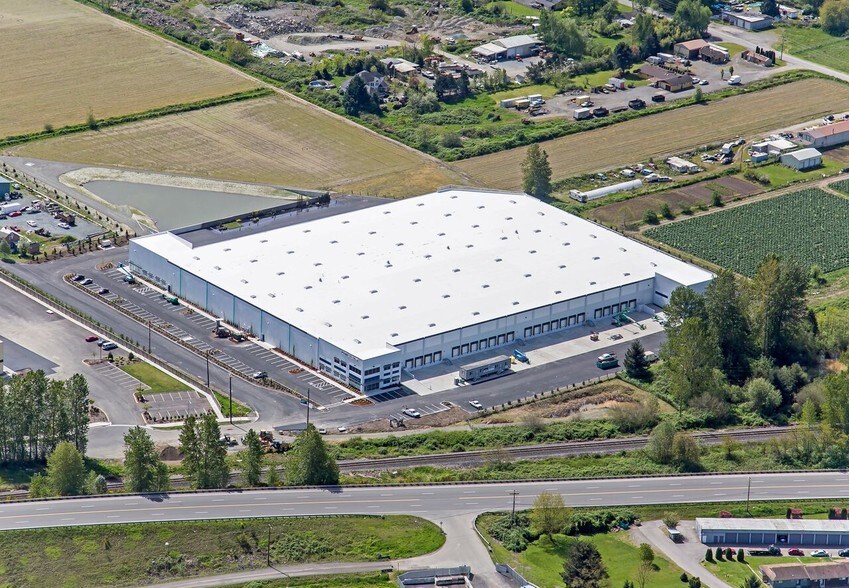 More Photos Of 2606 16th St NW, Puyallup Distribution For Lease