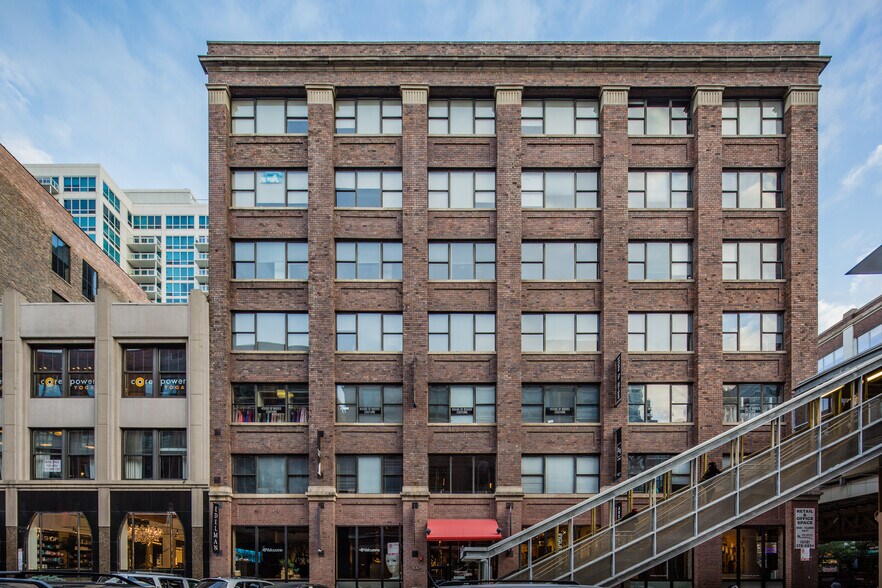 More Photos Of 730 N Franklin St, Chicago Loft Creative Space For Lease