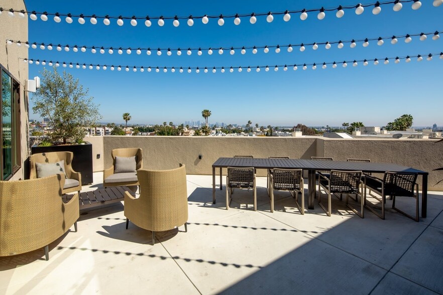 More Photos Of 7520-7566 W Sunset Blvd, Los Angeles Apartments For Lease