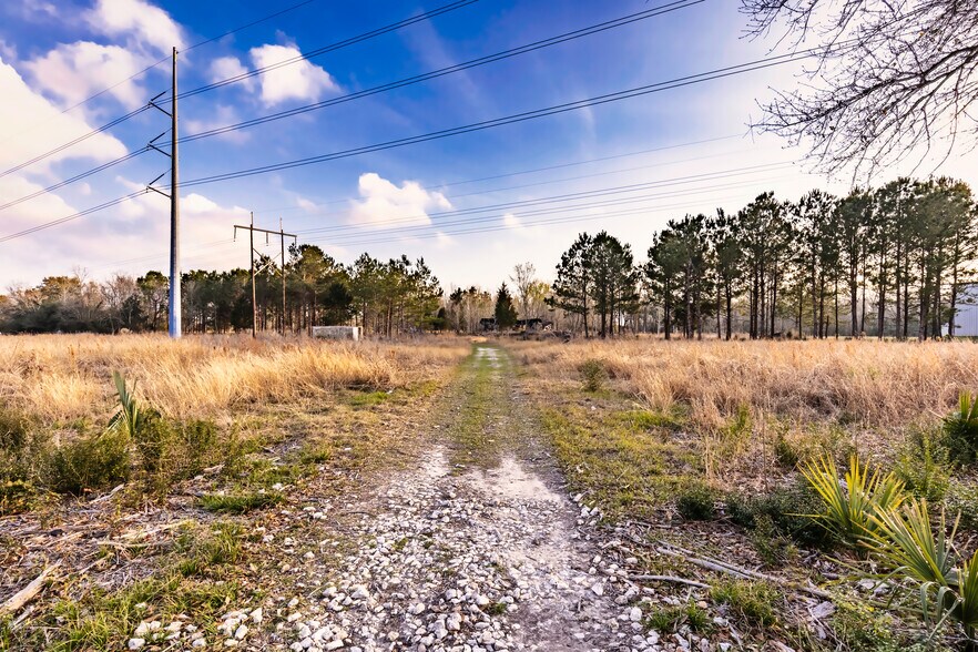 More Photos Of 0 Fm 1960, Dayton Land For Sale