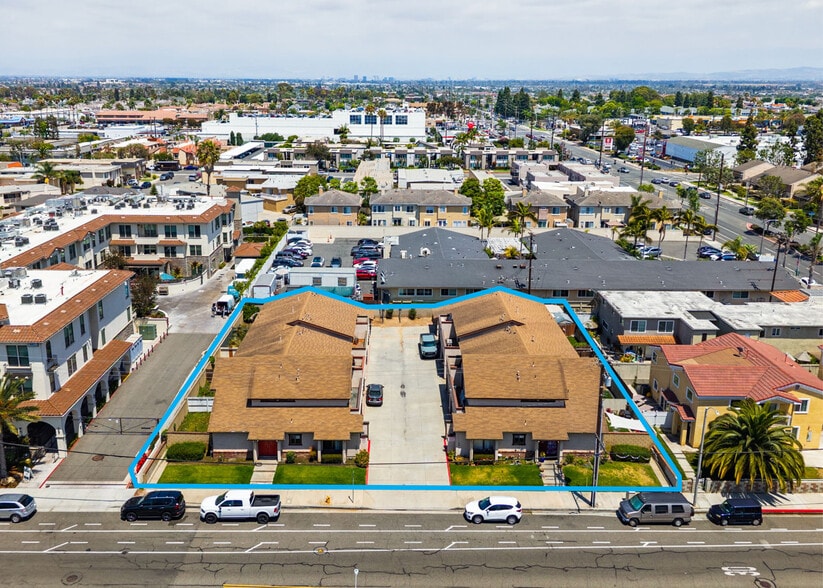 More Photos Of 18942-18962 Delaware St, Huntington Beach Apartments For Sale