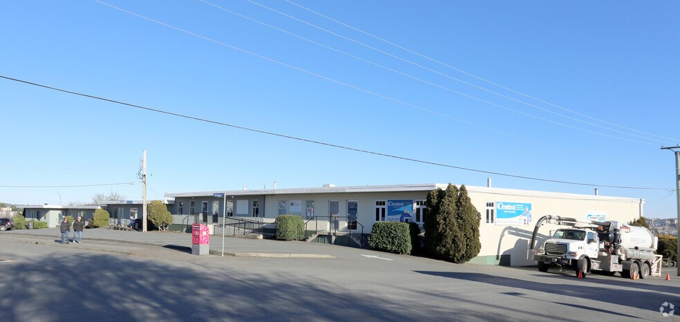 More Photos Of 945-977 Alston St, Victoria Service For Lease