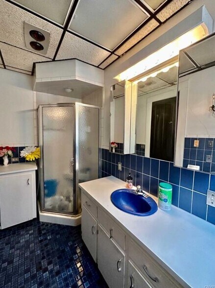 More Photos Of 40 E Genesee St, Auburn Storefront Retail Residential For Lease