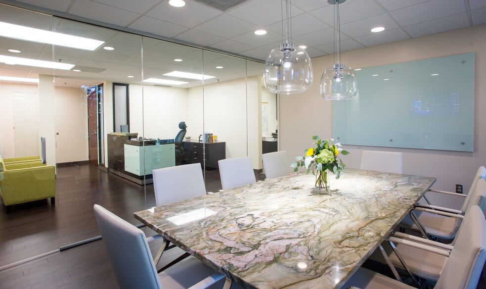 More Photos Of 6811 Shawnee Mission Pky, Overland Park Unknown For Sale