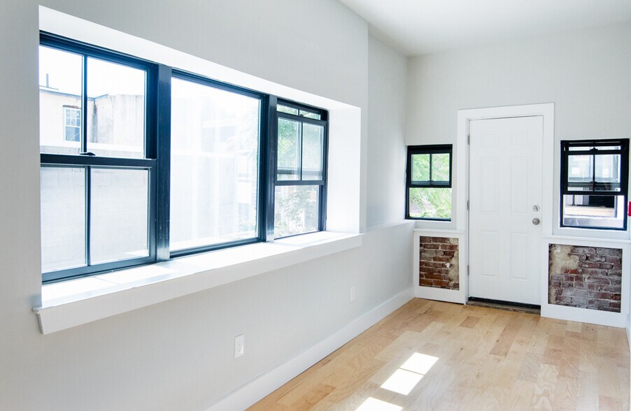 More Photos Of 2121 E Dauphin St, Philadelphia Apartments For Sale