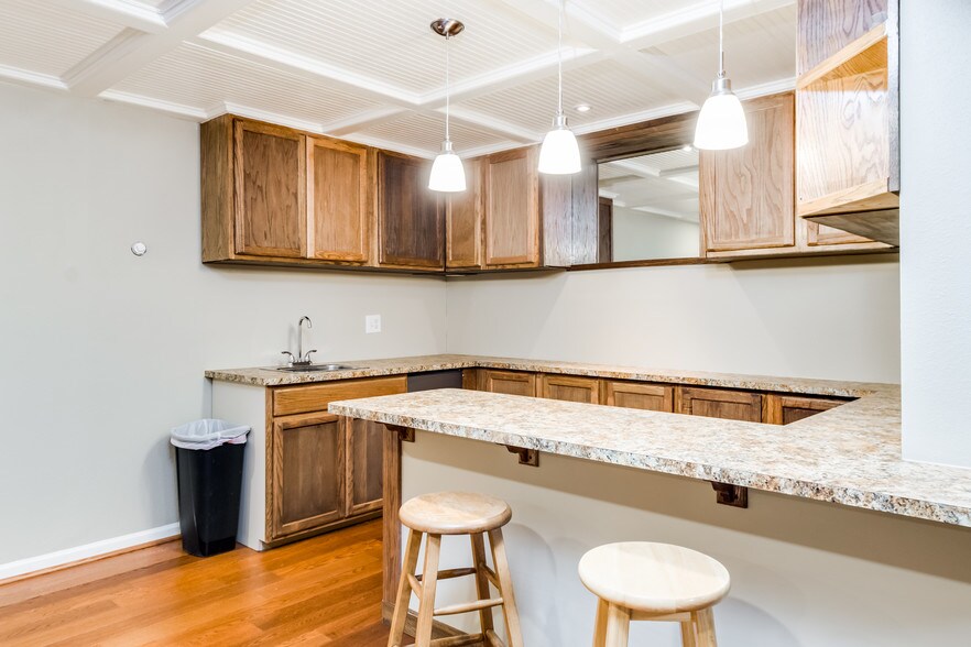 More Photos Of 40444 Bush Rd, Avondale Specialty For Sale