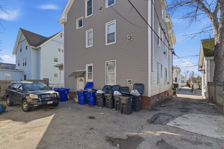 More Photos Of 10 Clark Ave, Pawtucket Apartments For Sale