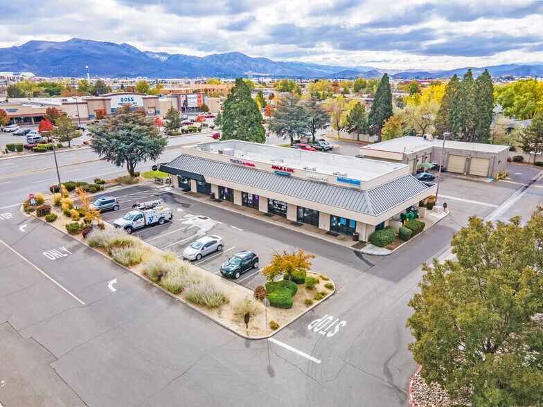 Primary Photo Of 663-673 N Mccarran Blvd, Sparks General Retail For Sale