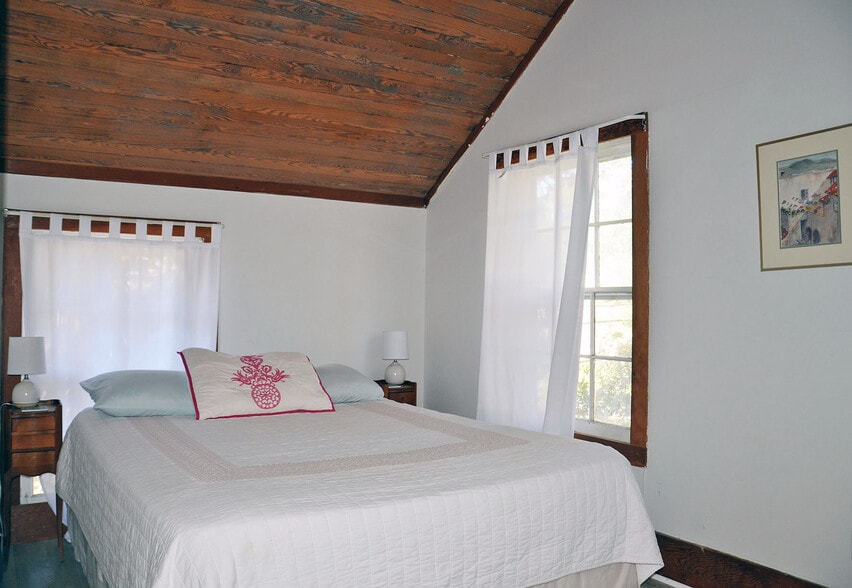 More Photos Of 522 N 7th Ave, Pensacola Multifamily For Sale