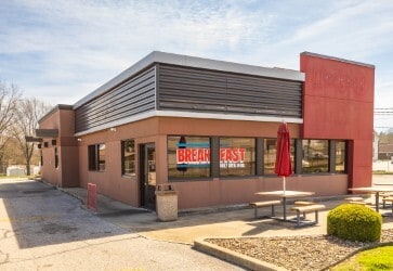 Primary Photo Of 1209 N Main St, Huntingburg Fast Food For Lease