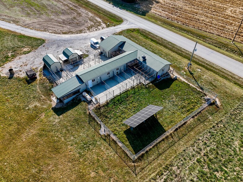 More Photos Of 12646 300th st, Wheeler Specialty For Sale