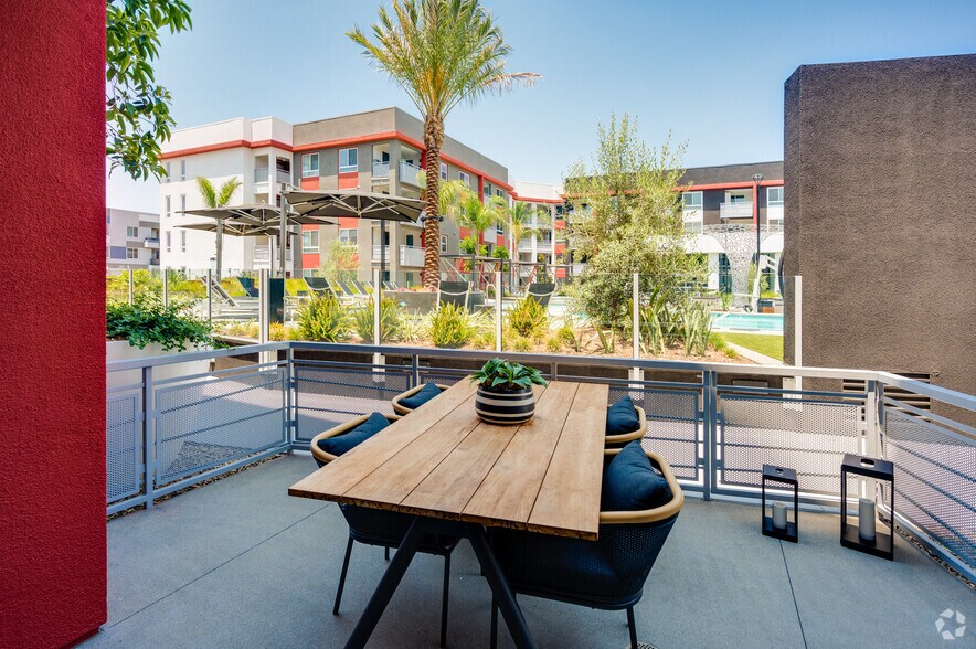 More Photos Of 1912 S Jacaranda St, Anaheim Apartments For Lease