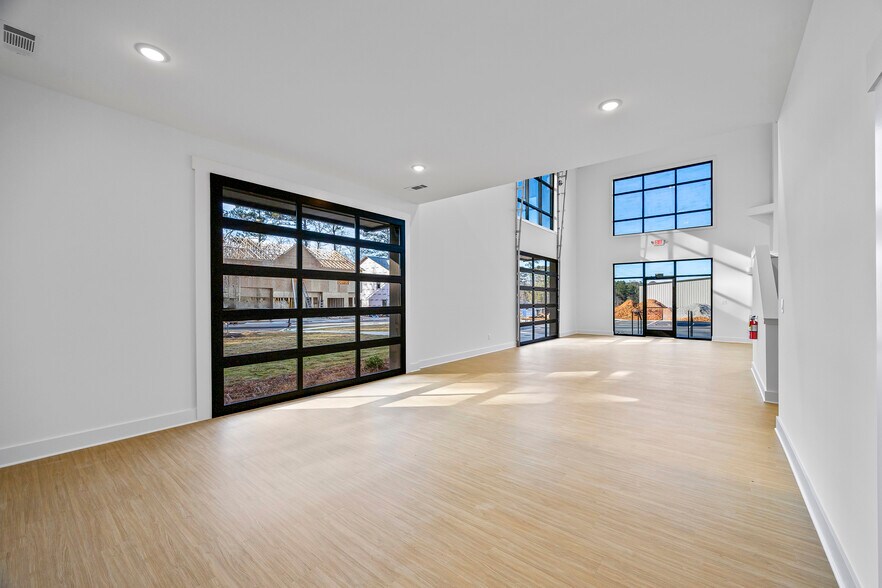 More Photos Of 161 Fritz Mar Ln - Bldg 600, Athens Warehouse For Lease