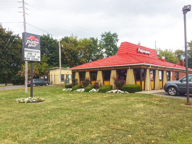 Primary Photo Of 6313 S Salina St, Nedrow Fast Food For Sale