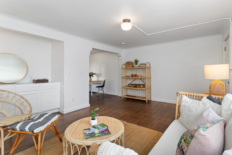 More Photos Of 510 E 16th St, Vancouver Manufactured Housing Mobile Home Park For Sale