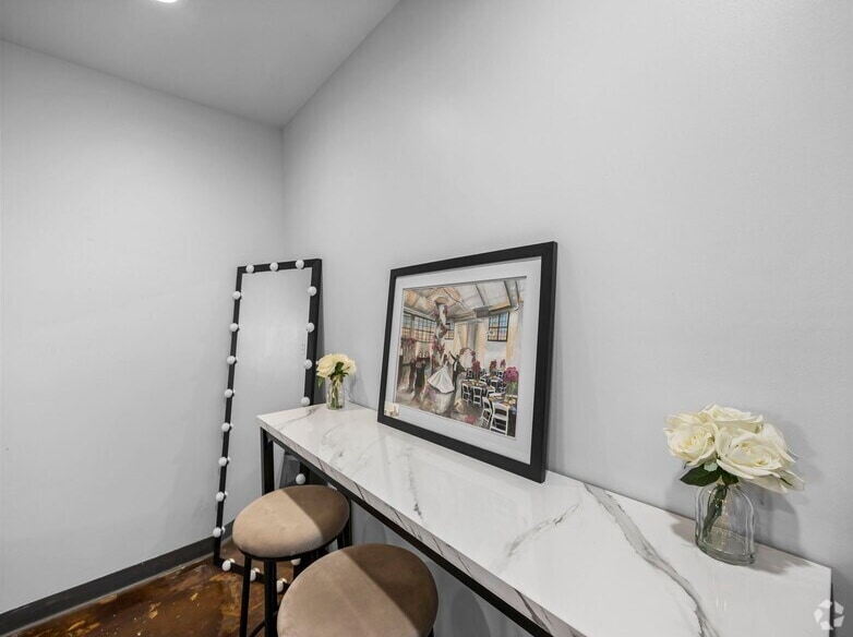 More Photos Of 132 10th St, Saint Paul Apartments For Sale