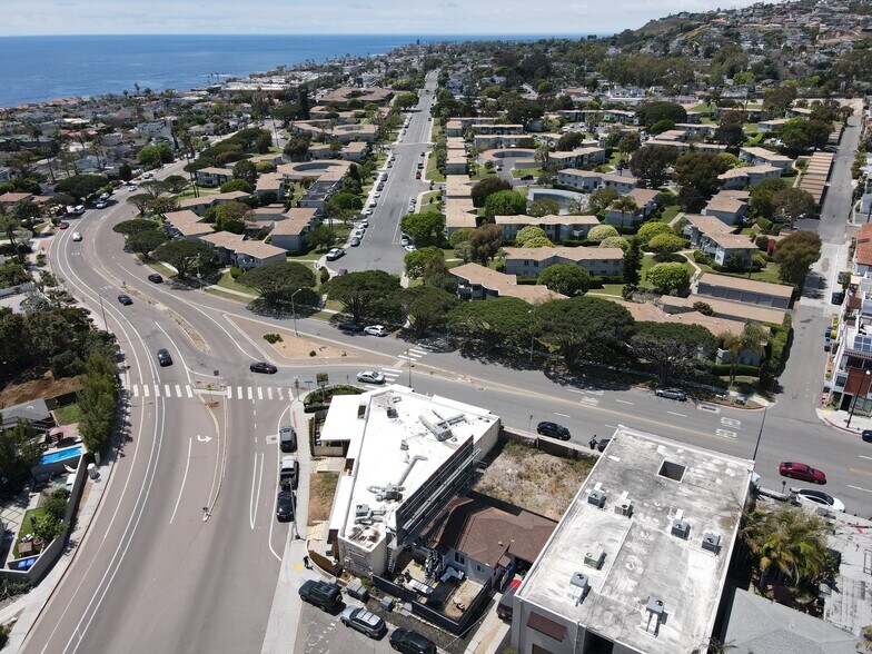 More Photos Of 690 Wrelton Dr, San Diego Land For Lease