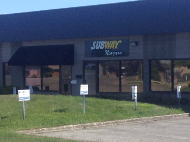 More Photos Of 8 Hiscott St, St Catharines Warehouse For Lease