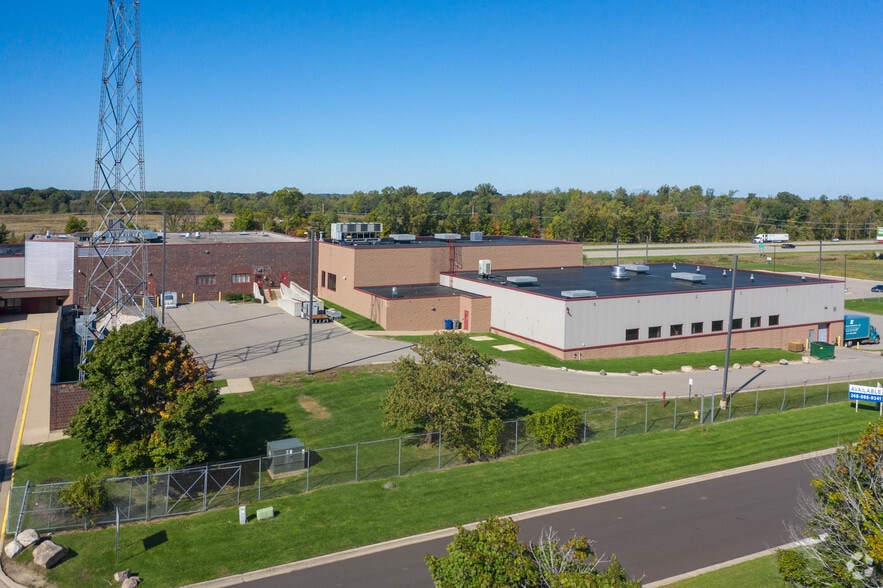 Primary Photo Of 2960 Ena Dr, Lansing Manufacturing For Lease