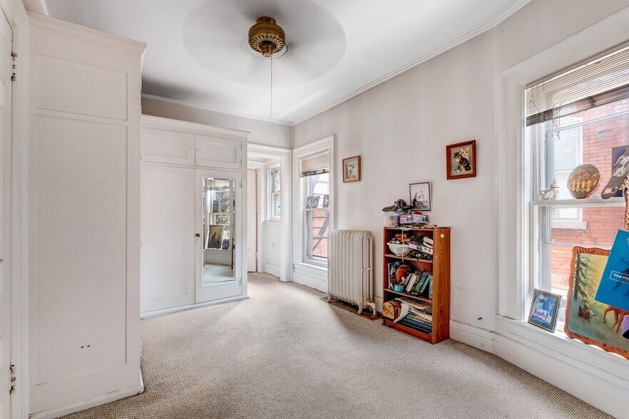More Photos Of 461 Linwood Ave, Buffalo Apartments For Sale