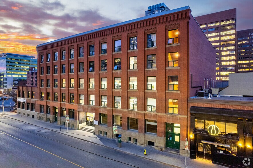 Primary Photo Of 323 10 Av SW, Calgary Office For Lease