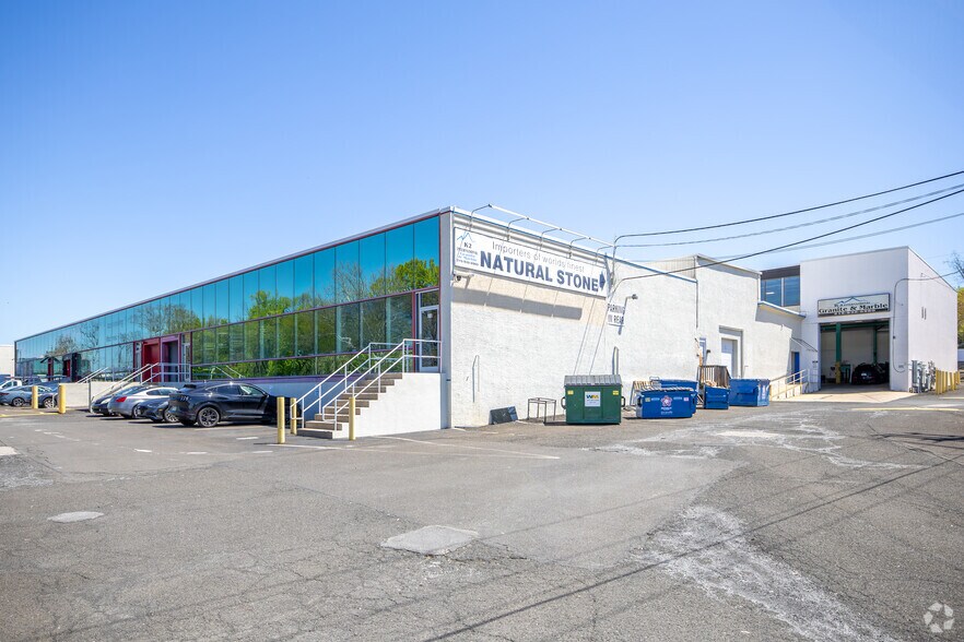 Primary Photo Of 2381 Philmont Ave, Huntingdon Valley Warehouse For Lease
