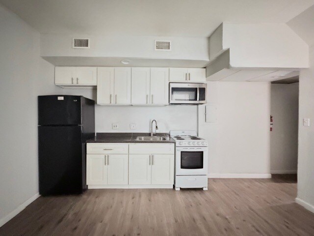 More Photos Of 825 N Market St, Wilmington Apartments For Sale