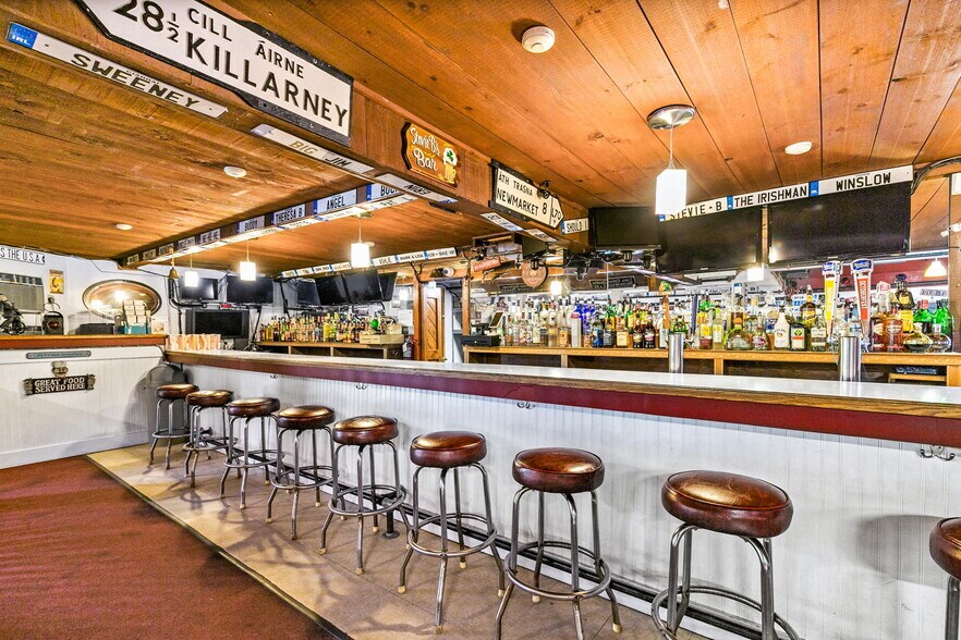 More Photos Of 270 Onset Ave, East Wareham Restaurant For Sale