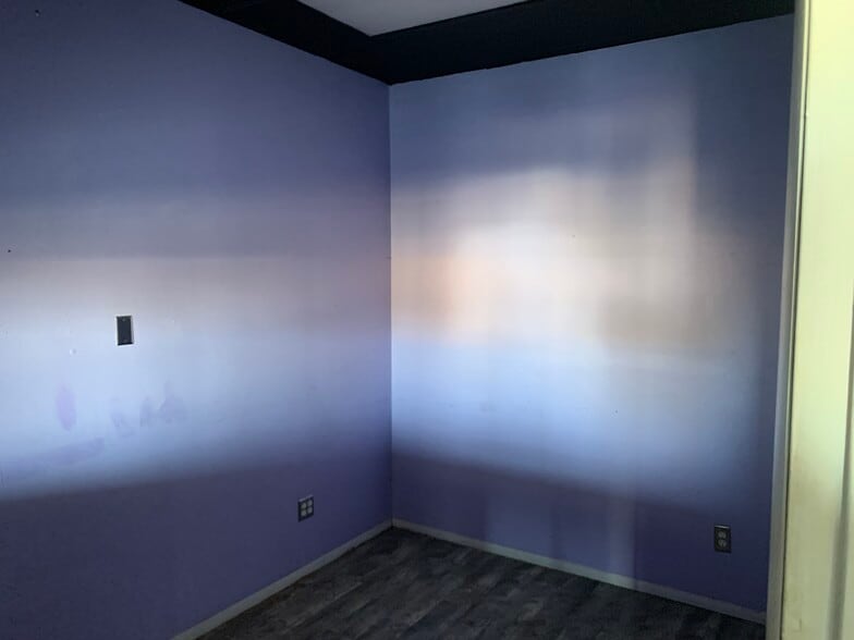 More Photos Of 5804-5814 NW 63rd St, Oklahoma City Unknown For Lease