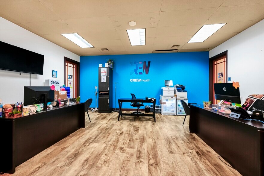 More Photos Of 8601 Commodity Cir, Orlando Loft Creative Space For Sale