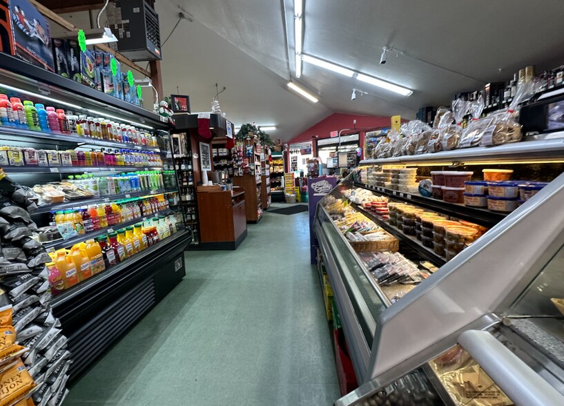 More Photos Of 1400 State Highway 1, Bodega Bay Freestanding For Lease